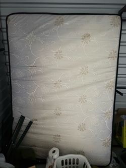 Full size mattress bed
