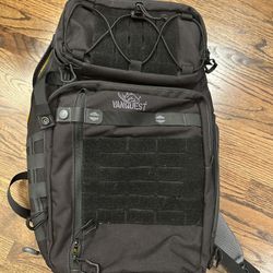 Vanquest Trident 31 liter V2