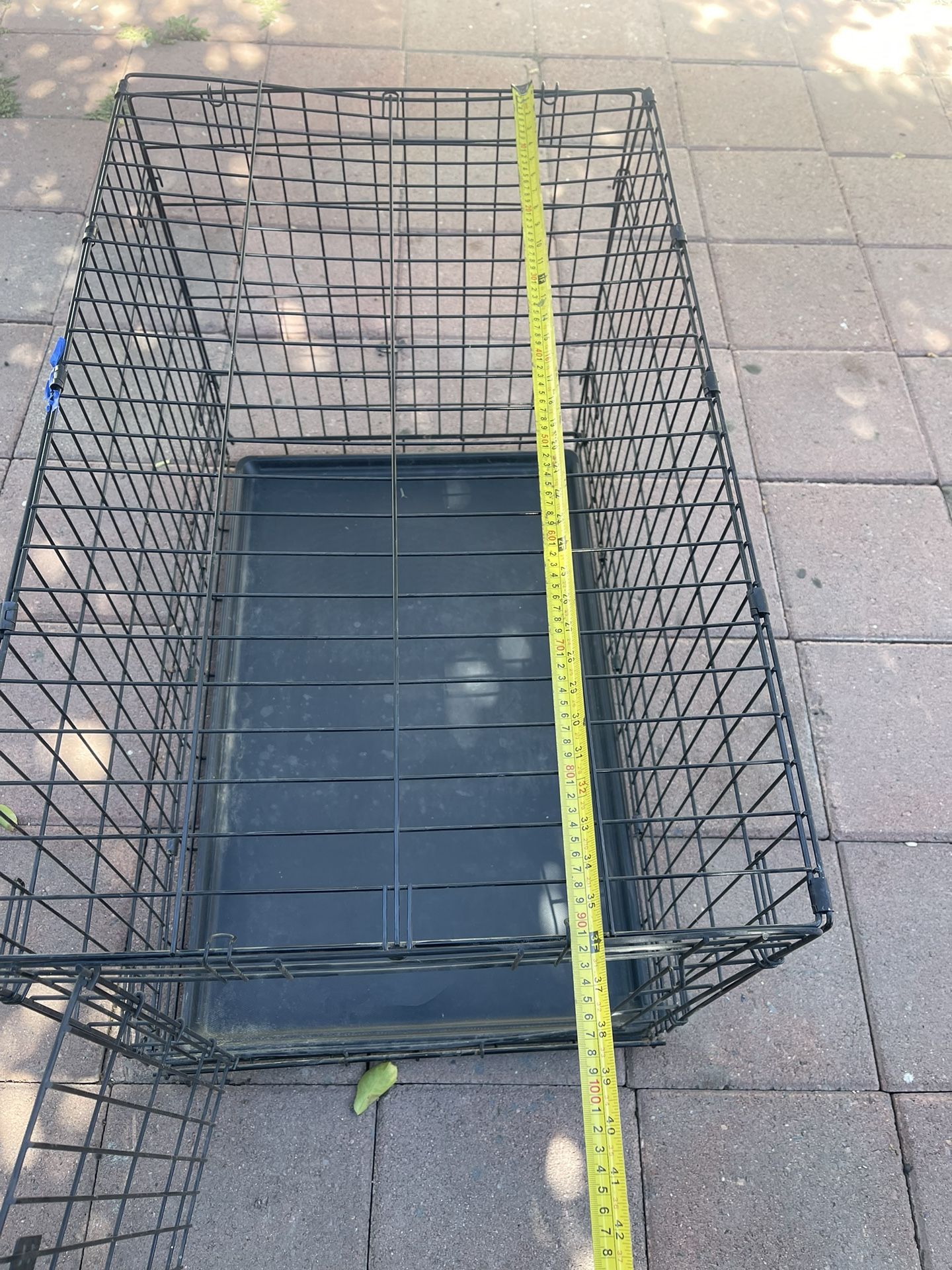 36 X 24 X 22 Médium Size Dog Cage