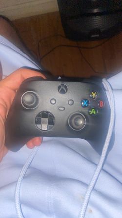 Xbox series x/s controller (used)