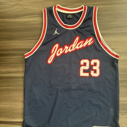 Vintage Air Jordan Michael Jordan Throwback Jersey #23 Navy/Red/White Sz Large