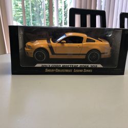 2013 Ford Mustang Boss 302 Legend 1:18 Scale Die-Cast Car Shelby Collectibles 