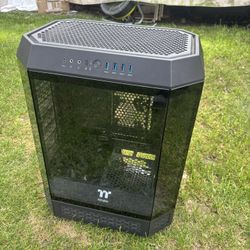 Thermaltake Tower 600 Pc Case