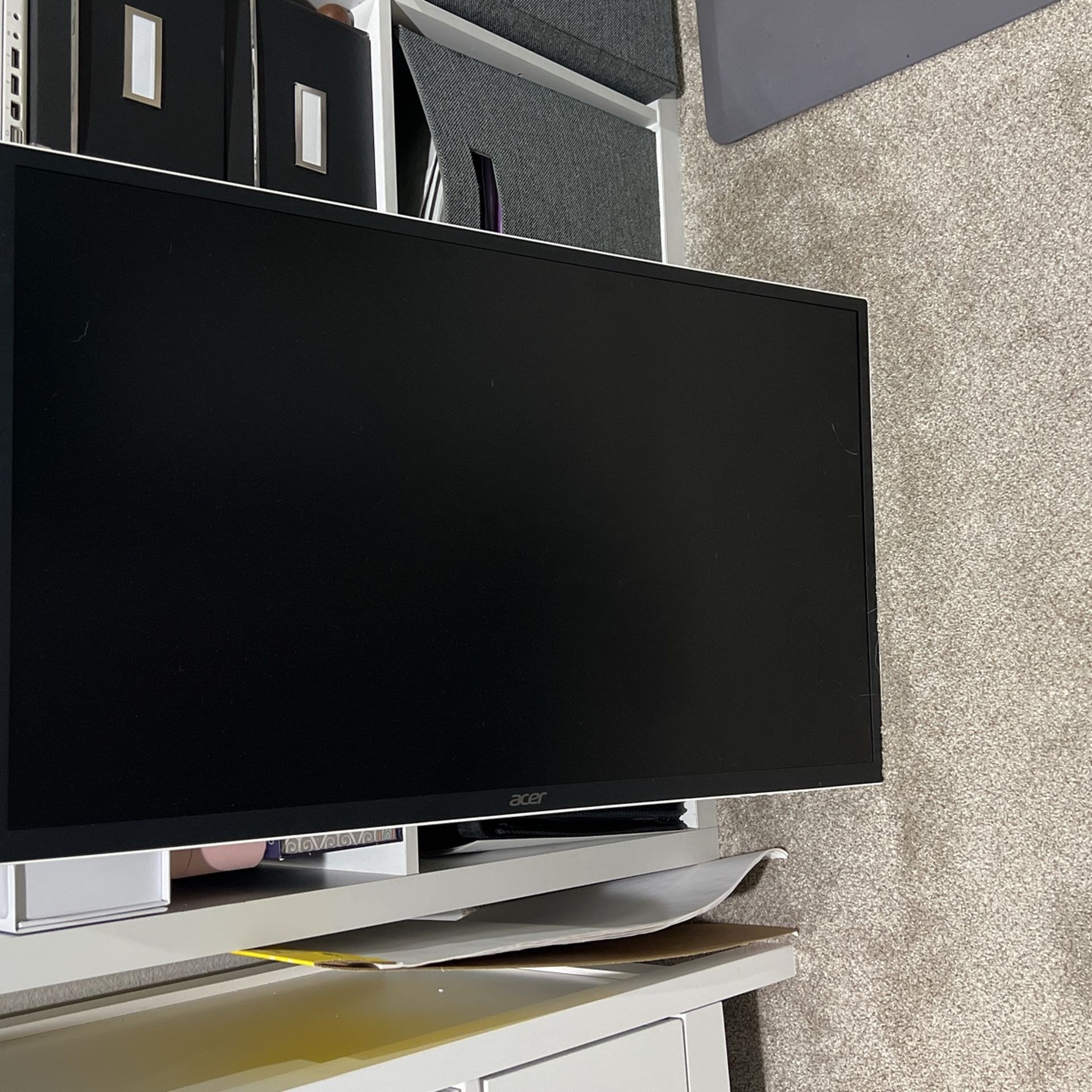 Large White 32” Sleek Computer Monitor with Stand