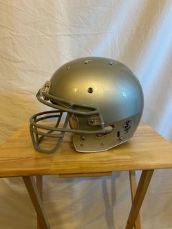 Schutt Youth Football Helmet Size S