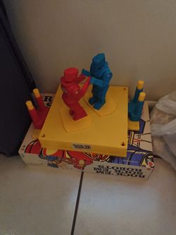 Rock em sock em robots game