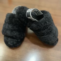 UGG Black Fluffy Yeah Slide Slipper Shoe size 7