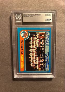1979-80 Topps #253 NYI TC with Trottier/Resch dual on card autos.Negotiable