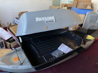 Sportrack Skyline Cargo Box SR7095 for Sale in Long Beach CA