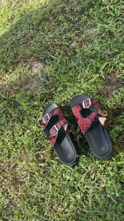 girl coach slides size 8