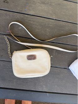 Michael kors clutch