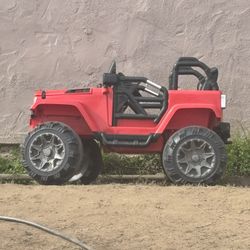 Red Jeep 