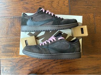Travis Velvet Browns