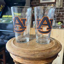 2 Brand New Authentic Etched Auburn Tigers Pint Glasses