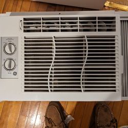 GE Air Conditioner 