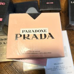 Prada paradoxe perfume