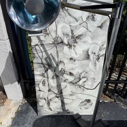 Adjustable medical lamp accepting offers