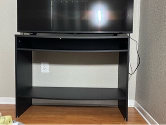Black Tv stand