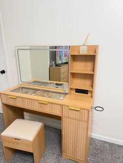 LED Make Up Vanity