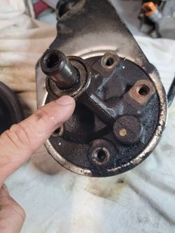 6.6 Duramax Power Steering Pump Core w/ Pulley Reservoir GM 1(contact info removed)