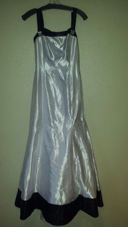 Jessica McClintock prom dress