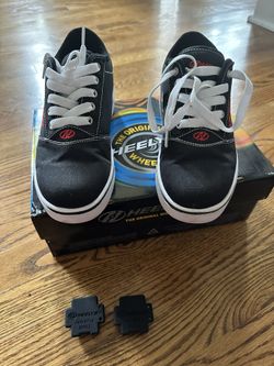 Boys Heely  Skate Shoes size 5,  Wheels Included.