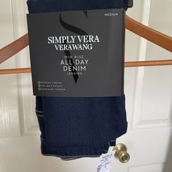 1 Brand New Simply Vera Medium Leggings 