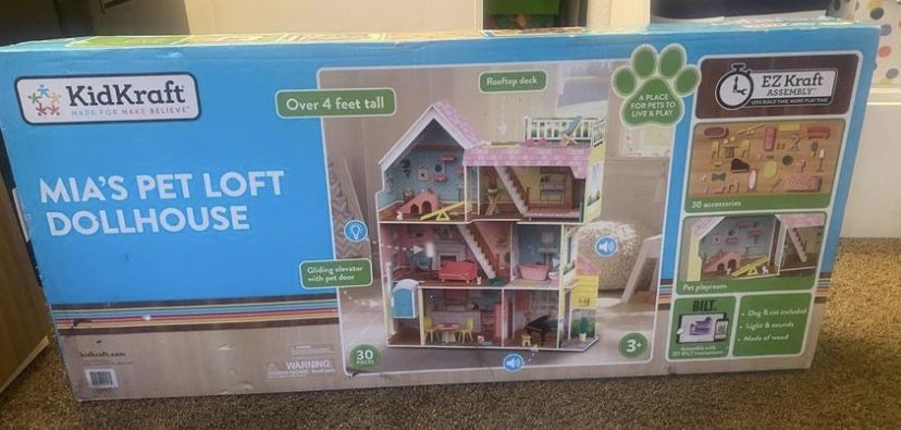 Kidkraft Mias Pet Loft Dollhouse