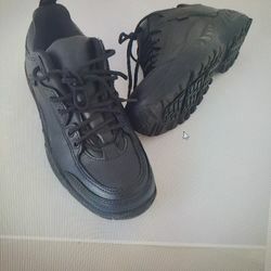 Mans Reebok size 8.5