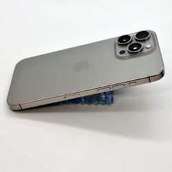 iPhone 15 Pro Max - 256 GB