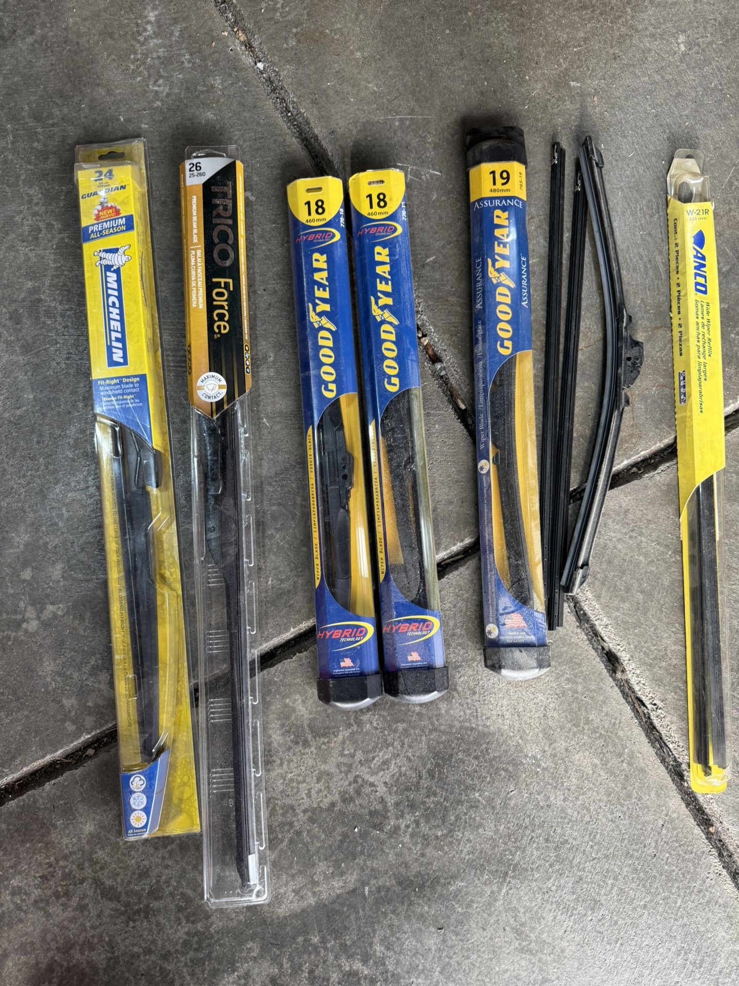 Car Windshield Wipers New
