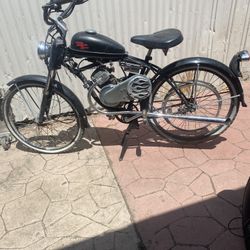 Whizzer WC-1 Motor Bike (1999). See description.. $900 OBO