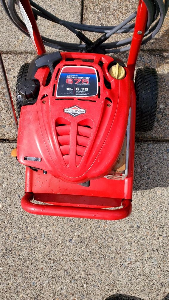 Troy Bilt 2550 Pressure Washer 25 foot hose with wand. for Sale in Renton, WA OfferUp