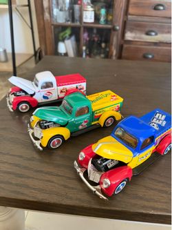1:24 Scale, Golden Wheel Diecast 1940 FORD Ya-hooo! Set of 3 Truck