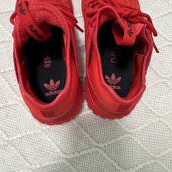 Zapatos Rojos Marca Adidas Size 36 .5