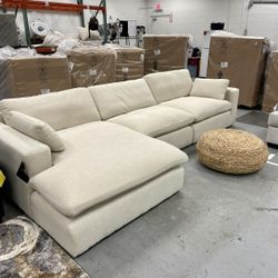 NEW🎃$10 Down Payment Finance 🌲Elyza Linen 3 Piece Sectional with Chaise 