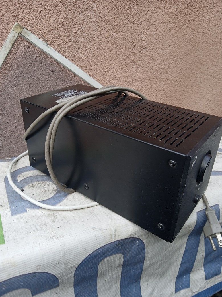 Dayton Audio Power Amplifier