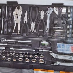 Pittsburgh Tool Kit 130 Piece