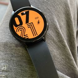 Galaxy 4 Watch 