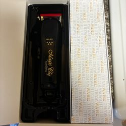 Brand New Wahl Magic Clips And Two Different Barely Used Trimmers One Is Babyliss The Other Is The Andis phenoms