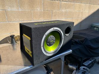 Fusion Car Sub woofer box  with plug
