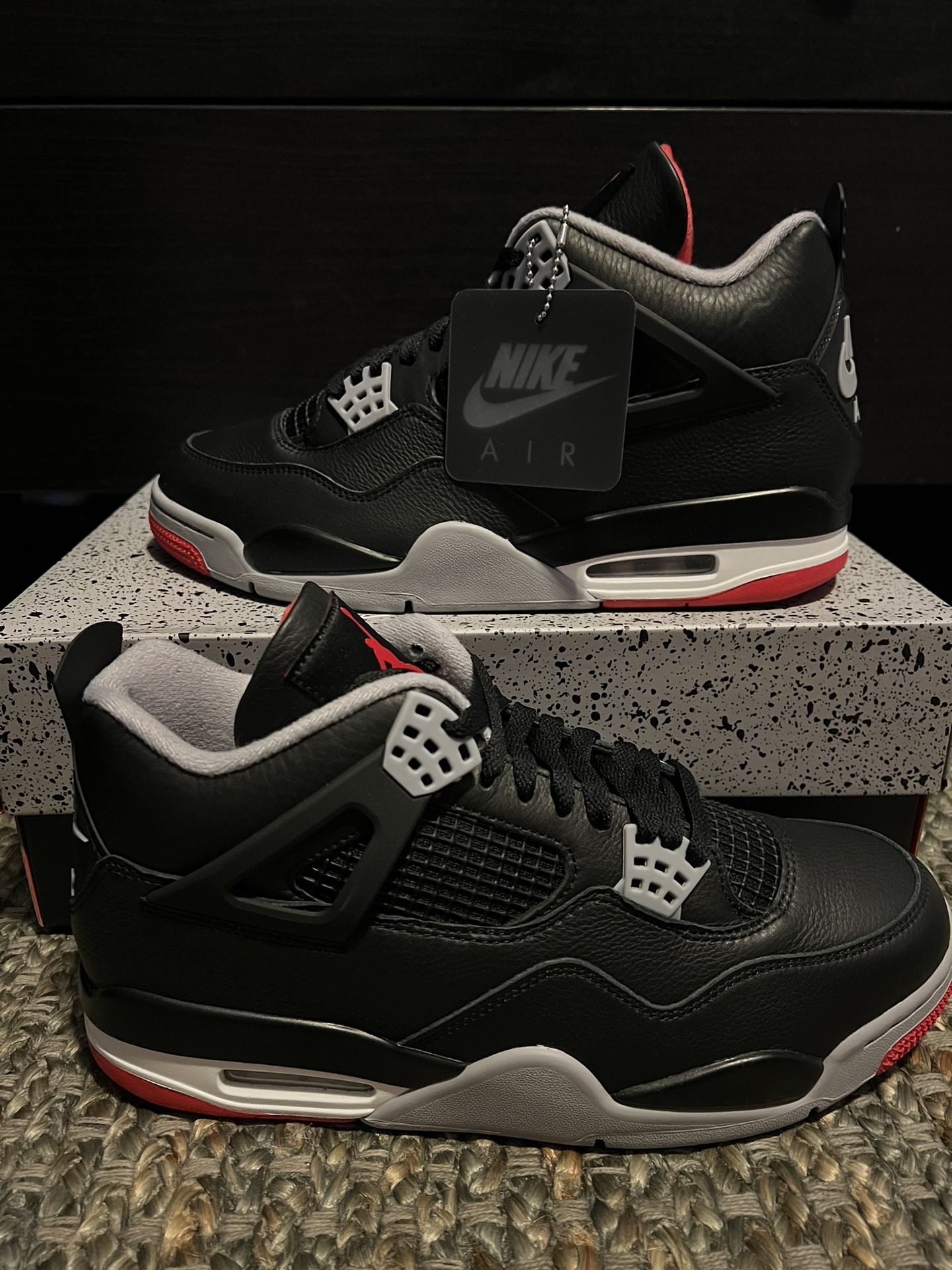 Jordan Retro 4 Bred Reimagined Size 10.5 New DS