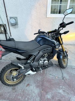 Z125
