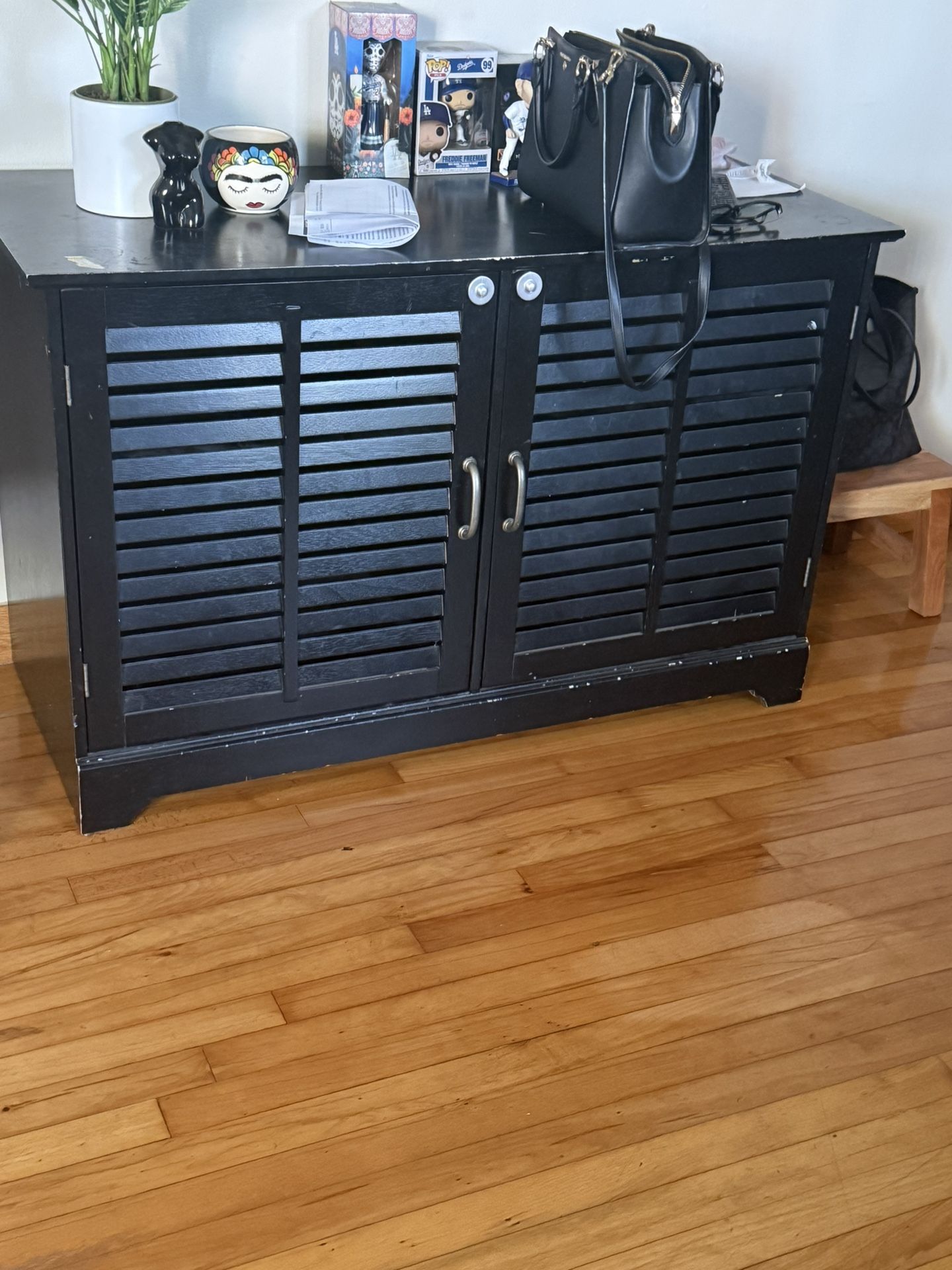 TV Stand Free