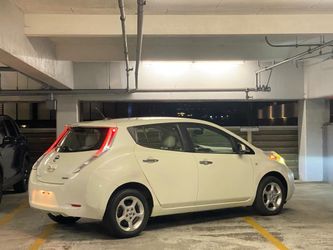 2012 Nissan LEAF