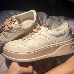 jumbo gucci leather trainers 