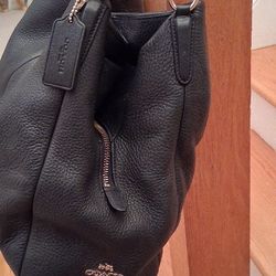 Beautiful largeCoach