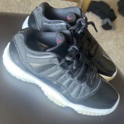 Jordan 11s