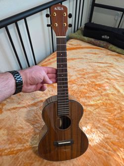 Kala Metropolitan Tenor Ukulele