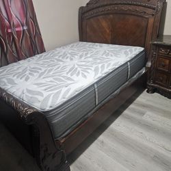 Ashley Queen Room Furniture 5 Piece